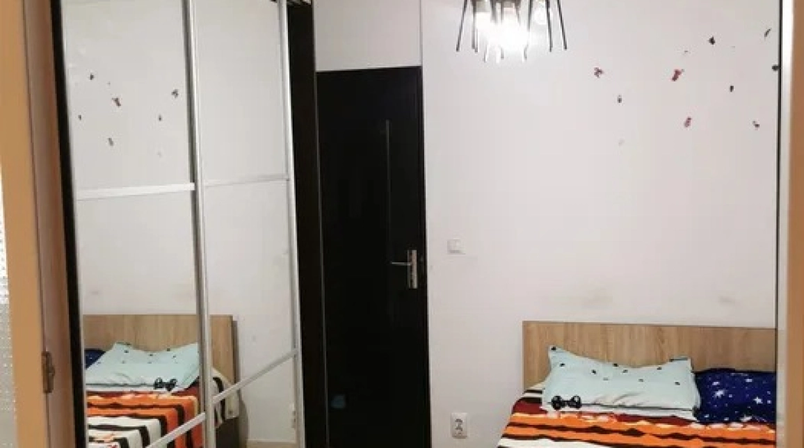 Oferta 3 camere, semidecomandat, 80 mp, de inchiriat apartament in zona Dacia,  BICAZ imagine 1