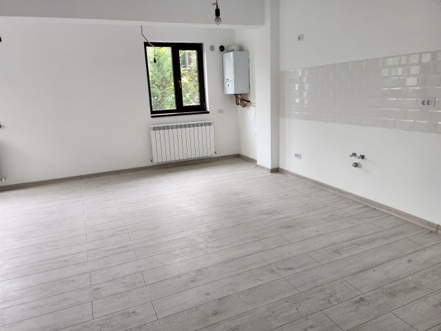 3 camere,  decomandat,  82 mp, de vanzare apartament nou in zona Pacurari,  (Carrefour) 148848