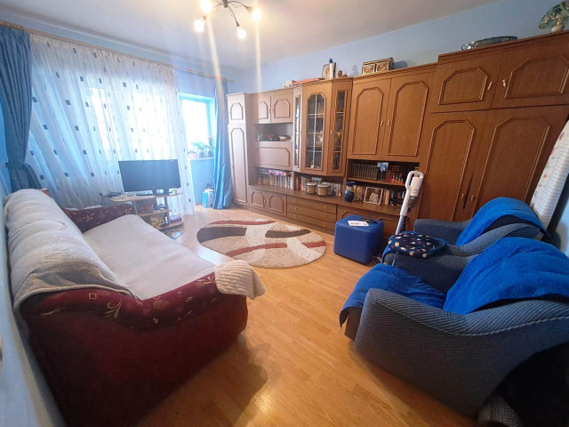 Apartament, 3 camere  decomandat,  74 mp, Canta, de vanzare,  (MOARA DE FOC) 149501