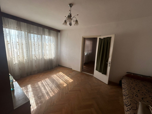 Podu Ros apartament  50 mp, 2 camere,  nedecomandat, de vanzare,  (PRimaverii Pasapoarte) 154284