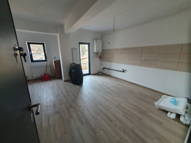 Apartament nou de vanzare, 1 camera,  decomandat,  34 mp, Galata,  (Platoul Insorit) 143445