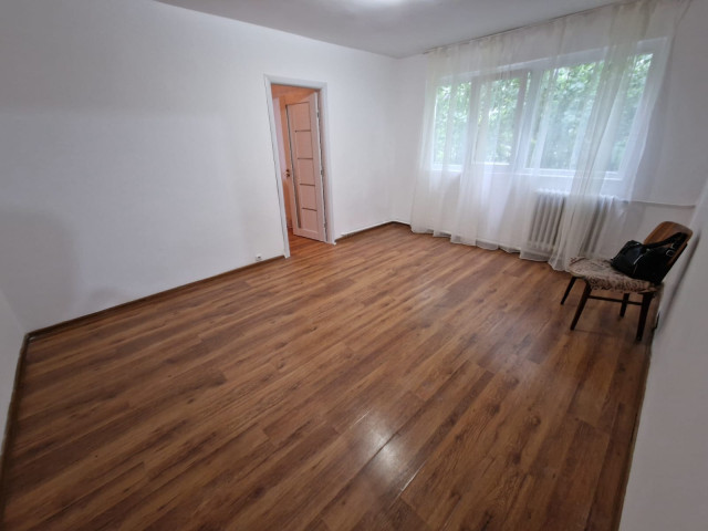 Apartament de vanzare, 2 camere,  nedecomandat,  42 mp, Mircea cel Batran,   154560