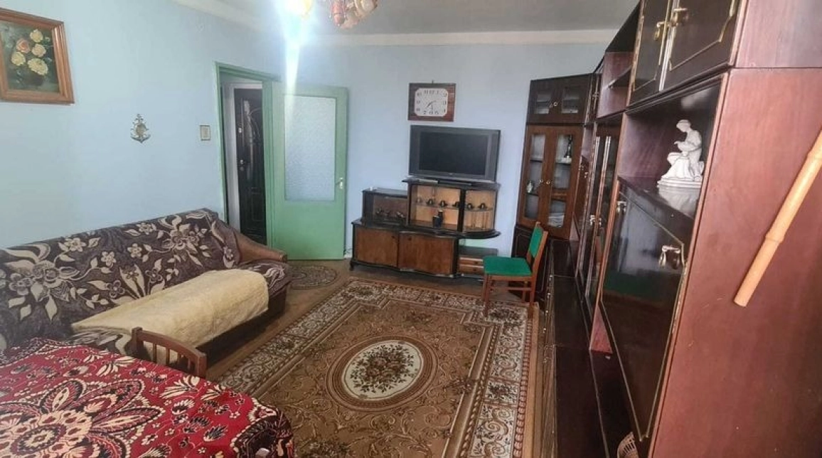 Oferta Podu Ros apartament 52 mp, 2 camere, decomandat, de vanzare,  Piata Nicolina imagine 1