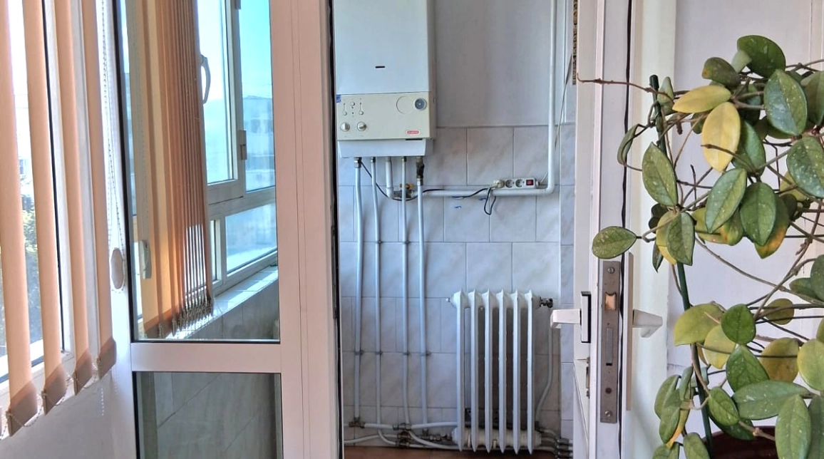 Oferta De vanzare apartament, 3 camere, decomandat, 72 mp, Centru,  Podu Ros Sensul Giratoriu  imagine 17