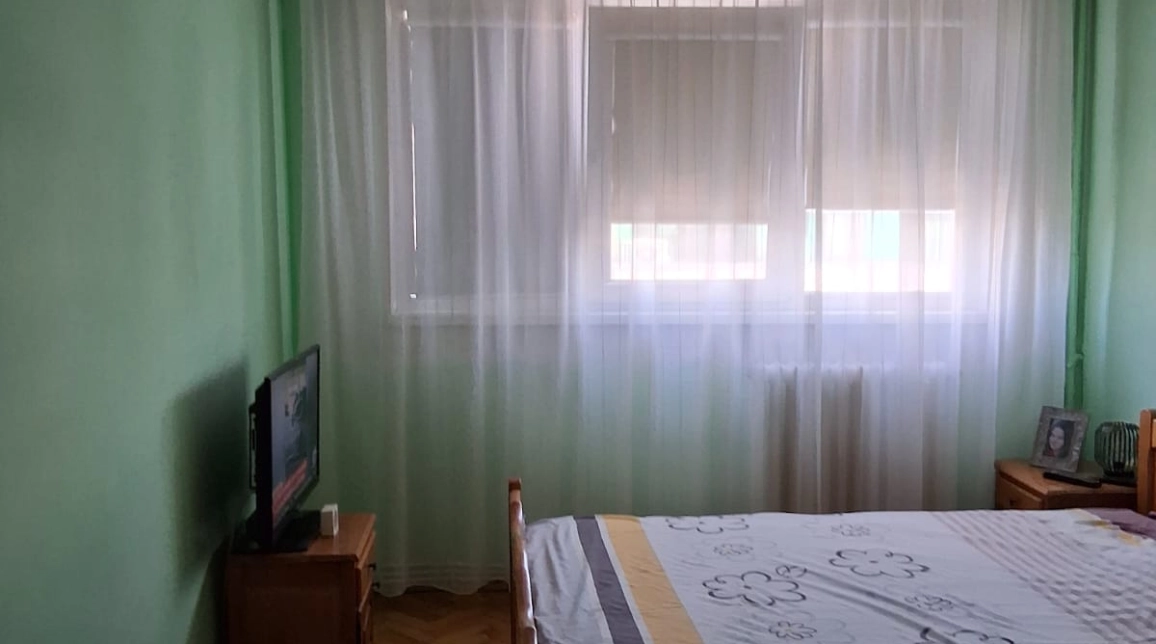 Oferta De vanzare apartament, 3 camere, decomandat, 72 mp, Centru,  Podu Ros Sensul Giratoriu  imagine 8