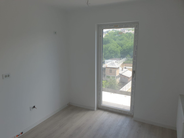 Apartament nou, 1 camera  decomandat,  39 mp, Frumoasa, de vanzare,  ( Bd Poitiers) 147151