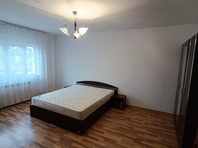 Apartament, o camera  decomandat,  40 mp, Alexandru cel Bun, de inchiriat,  (ZIMBRU-LIDL) 145786