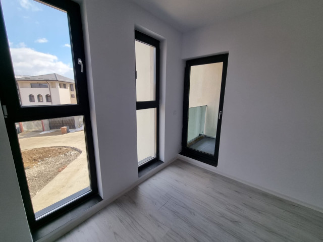 4 camere,  decomandat,  160 mp, de vanzare apartament nou in zona Bucium,  (Apartament tip Vila - 400m de Sos.Bucium) 141693