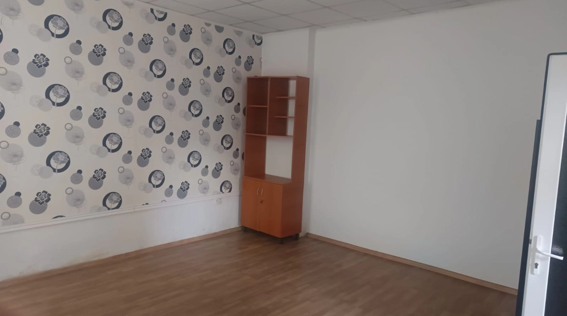 Oferta Spatiu comercial de inchiriat Centru Colegiul National  65mp  imagine 4