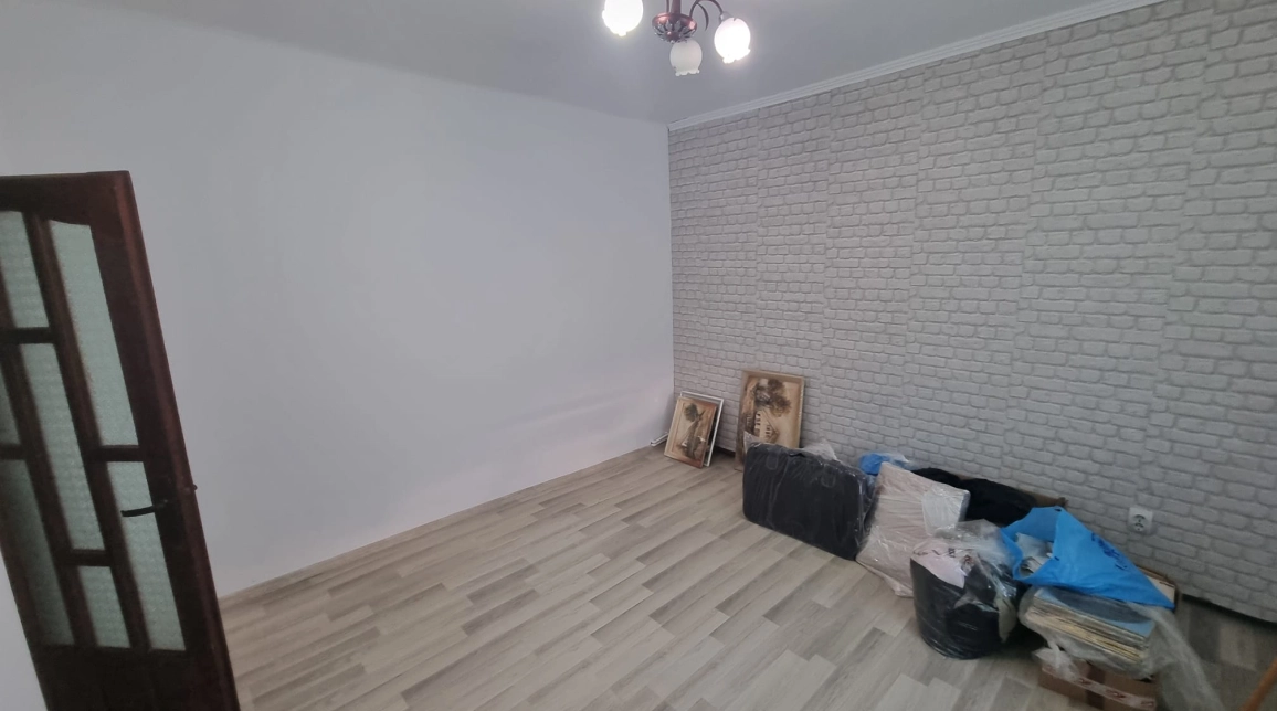 Oferta Casa, 3 camere , 68 mp, Podu Ros, de inchiriat,  Pizzeria Alila imagine 9
