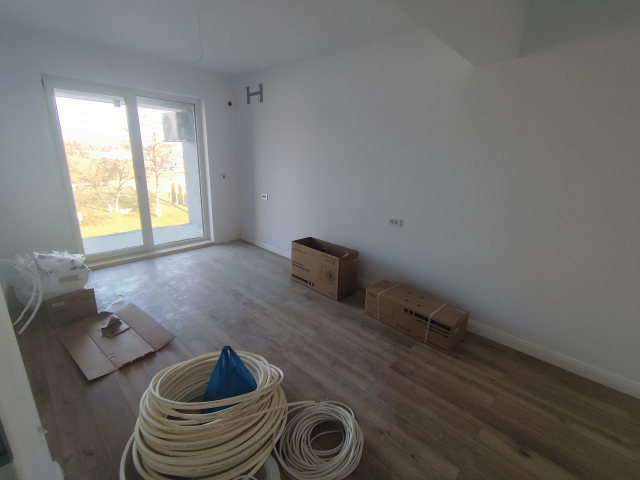 De vanzare apartament nou, 2 camere,  open-space,  56 mp, Nicolina,  (Rond Tramvai CUG) 152342