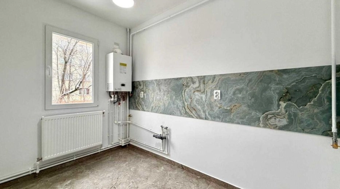 Oferta Apartament de vanzare, 3 camere, nedecomandat, 65 mp, Podu Ros,  Bld Cantemir imagine 4