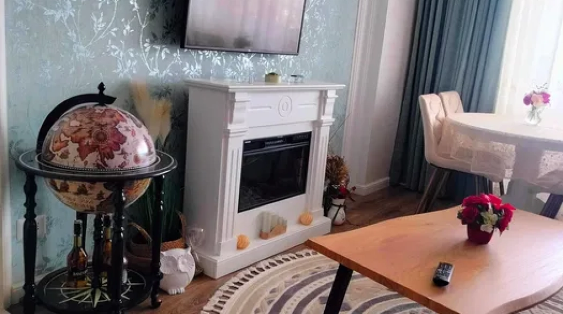 Oferta De vanzare apartament, 2 camere, decomandat, 60 mp, 1 Mai imagine 1