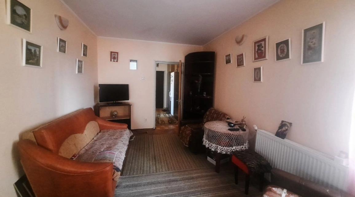 Oferta Apartament de vanzare, 4 camere, semidecomandat, 92 mp, Darmanesti,  Adridan imagine 1