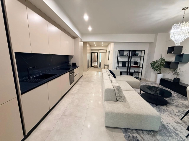 Apartament 2 camere - Centru