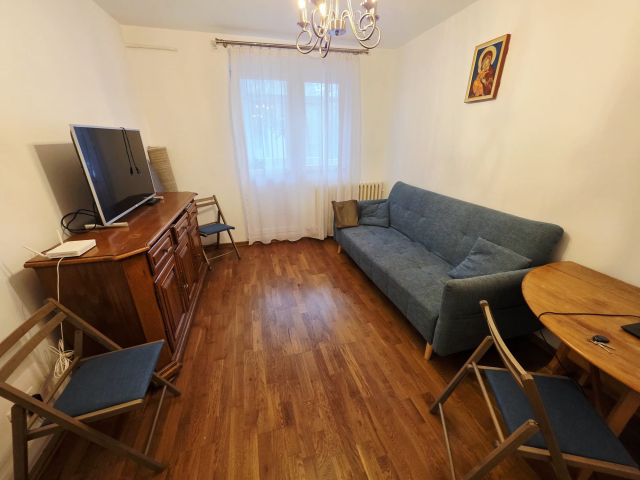 Alexandru cel Bun apartament  38 mp, 2 camere,  decomandat, de vanzare,  (Bis. Sf. Nectarie) 163374