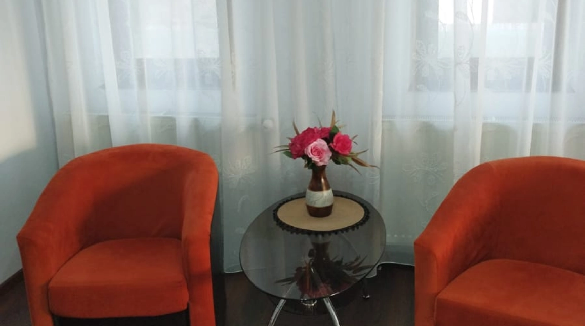 Oferta Casa, 5 camere , 170 mp, Valea Adanca, de vanzare,  Expomobila imagine 4