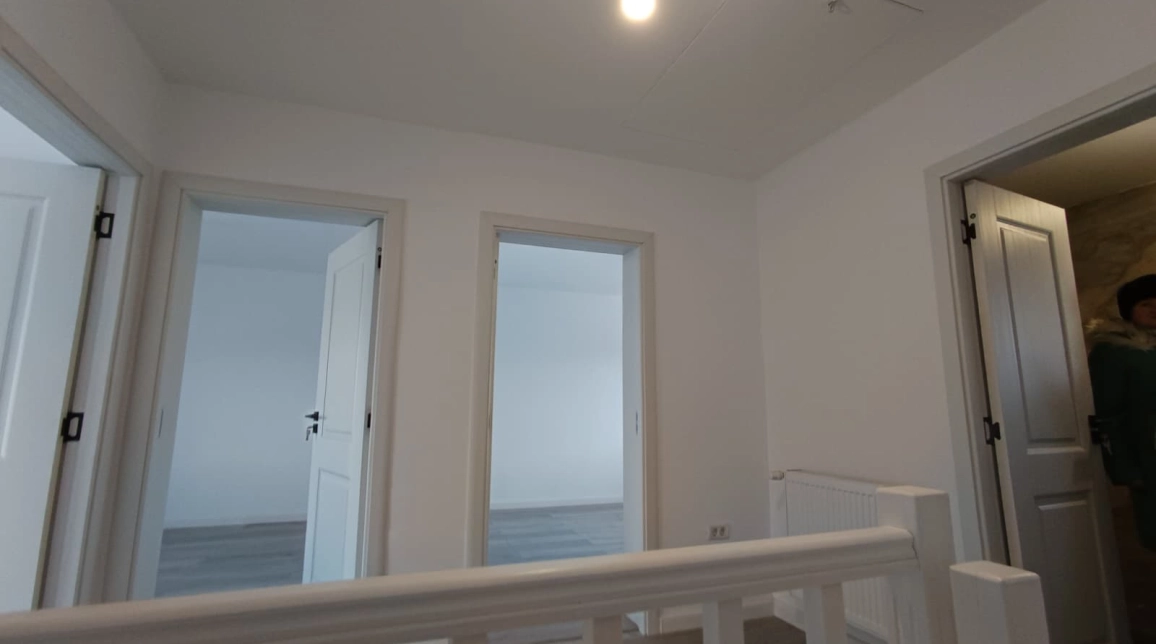 Oferta Valea Lupului casa 90 mp, 4 camere, de vanzare,  la 2 km de antibiotice imagine 10