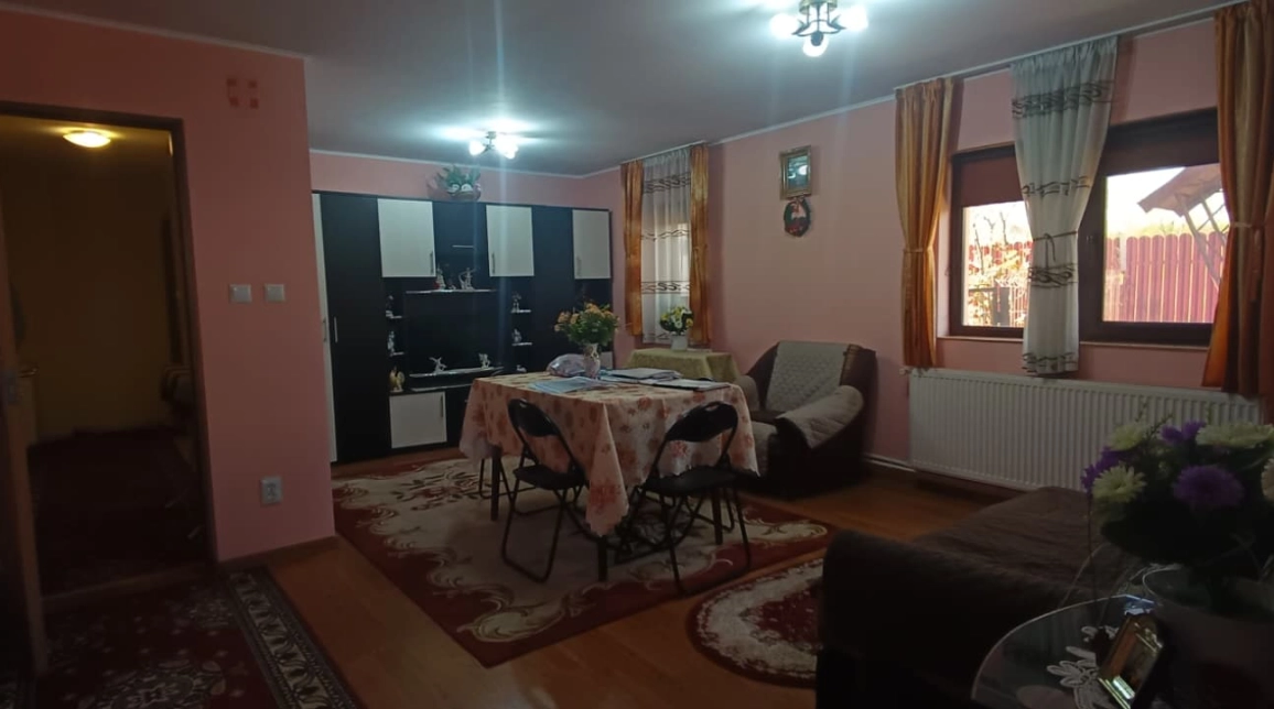 Oferta Casa de vanzare, 4 camere, 107 mp, Miroslava,  Centura Iasi imagine 4