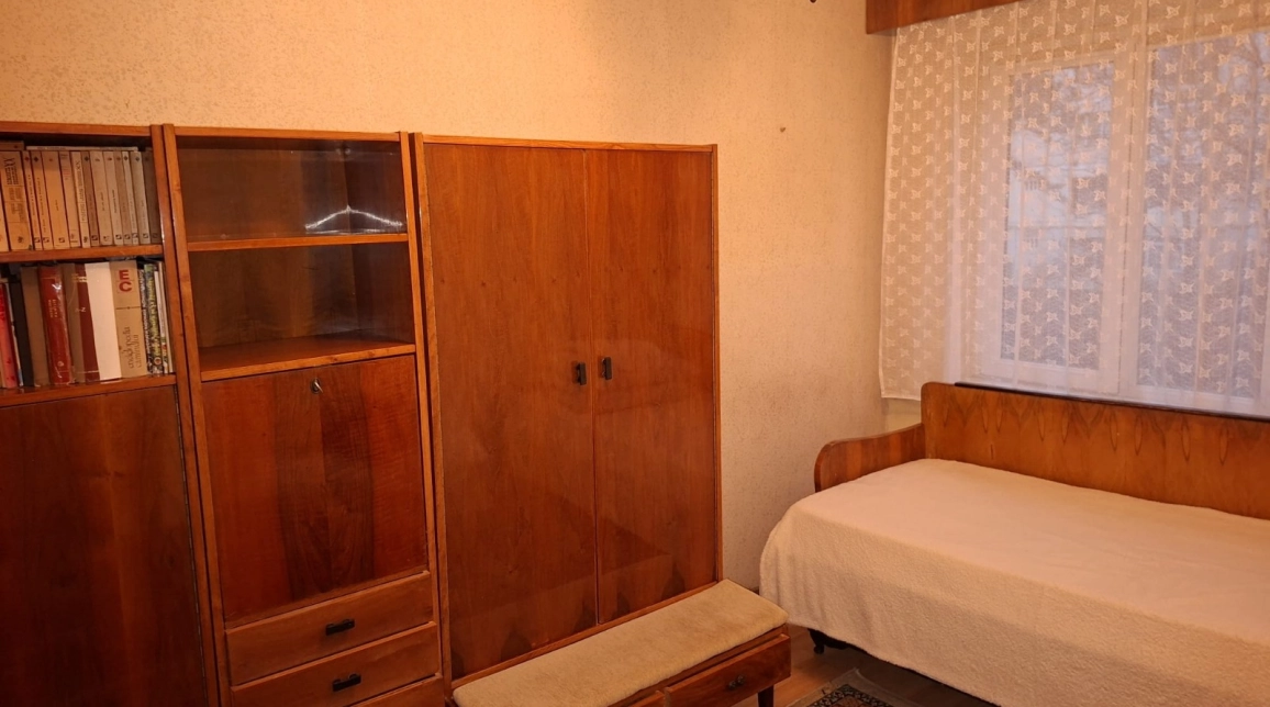 Oferta De inchiriat apartament, 3 camere, semidecomandat, 58 mp, Tudor Vladimirescu,  Iulius Mall imagine 2