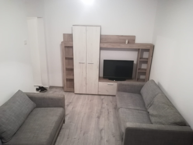 De inchiriat apartament, 2 camere,  nedecomandat,  40 mp, Alexandru cel Bun,  (Lic Miron Costin) 162562