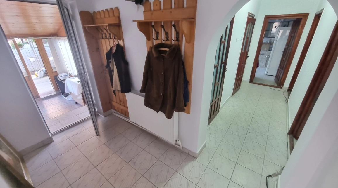 Oferta Casa, 3 camere , 68 mp, Podu Ros, de inchiriat,  Pizzeria Alila imagine 8