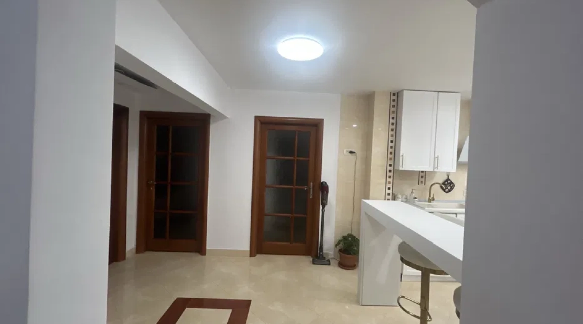 Oferta De vanzare apartament, 3 camere, decomandat, 84 mp, Maratei,  Alimentara 28 imagine 1