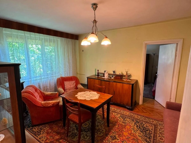 Apartament 3 camere - Tudor Vladimirescu