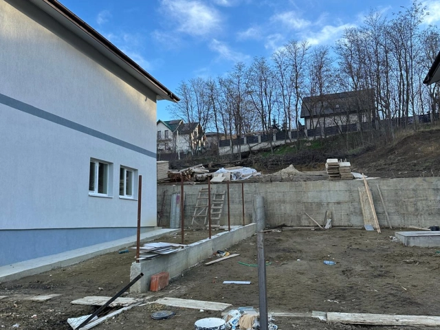 Apartament 4 camere - Valea Lupului