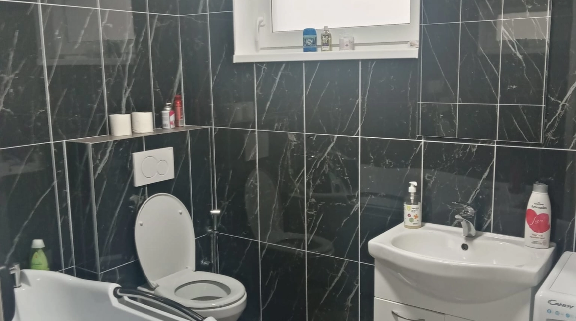 Oferta De vanzare casa, 5 camere, 180 mp, Ciurbesti,   imagine 8