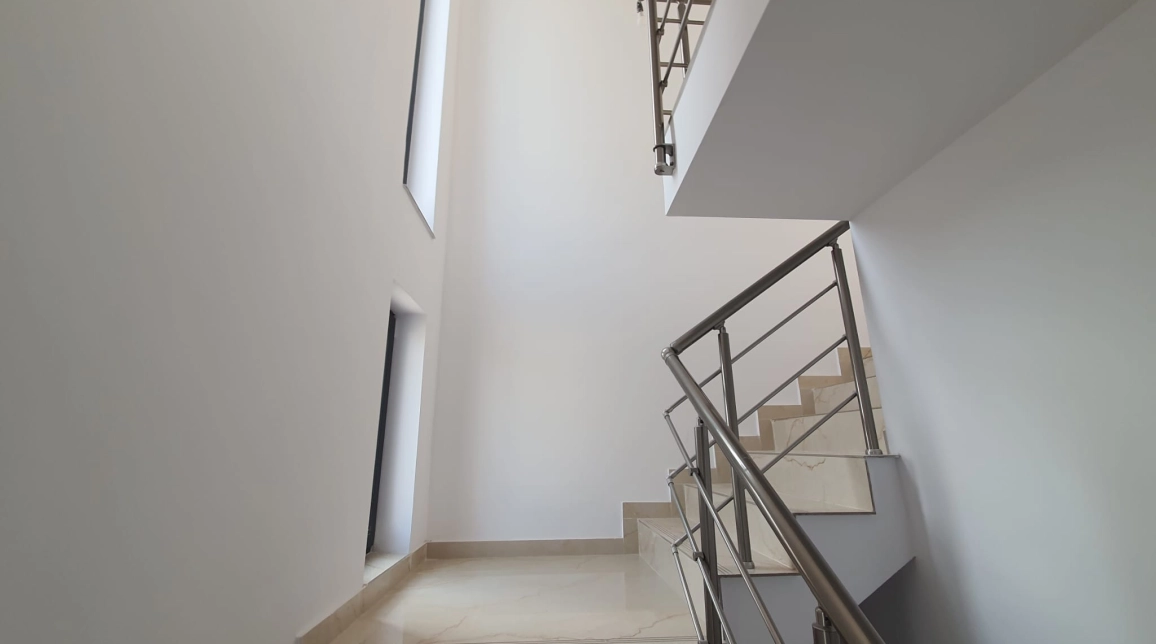 Oferta Casa, 3 camere , 80 mp, CUG, de vanzare,  Valea Adanca imagine 4