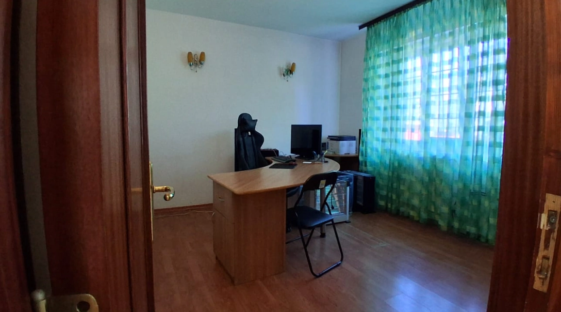 Oferta De vanzare casa, 5 camere, 390 mp, Bucium,   imagine 14