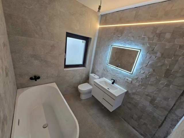 Apartament 4 camere - Vorovesti