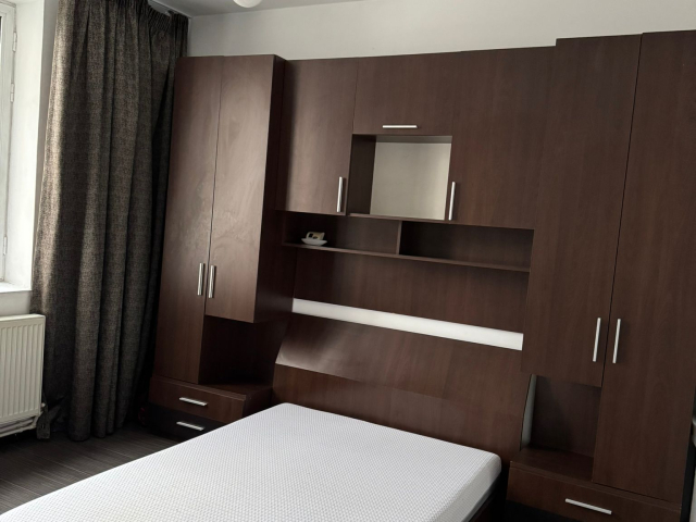 De inchiriat apartament, 2 camere,  decomandat,  60 mp, Central,  (Piata Unirii) 161017