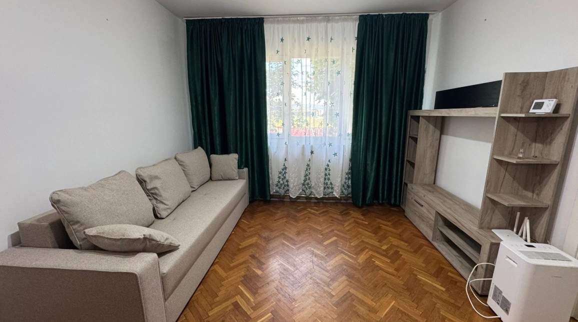 Oferta Apartament de inchiriat, 2 camere, nedecomandat, 50 mp, Podu Ros,  Pasapoarte bulevard imagine 1