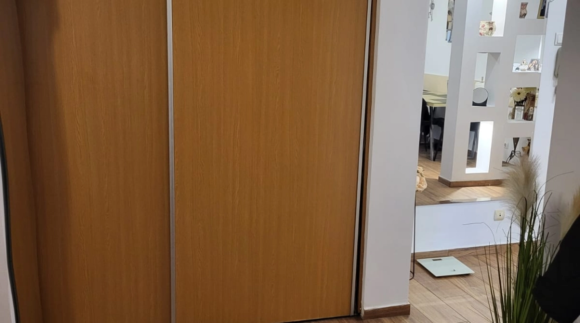 Oferta Gara apartament 80 mp, 3 camere, decomandat, de vanzare,  ARCU, CARREFOUR MARKET imagine 12