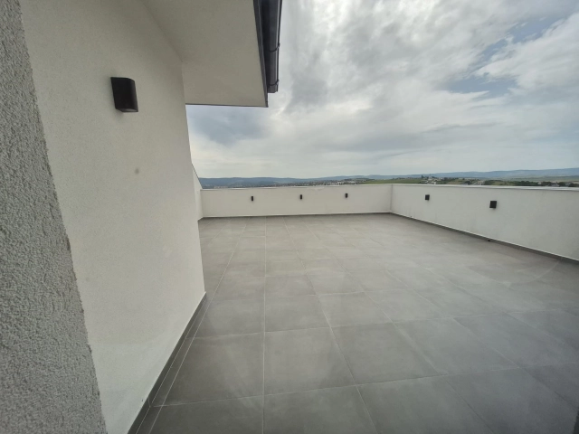 Apartament 3 camere - Galata