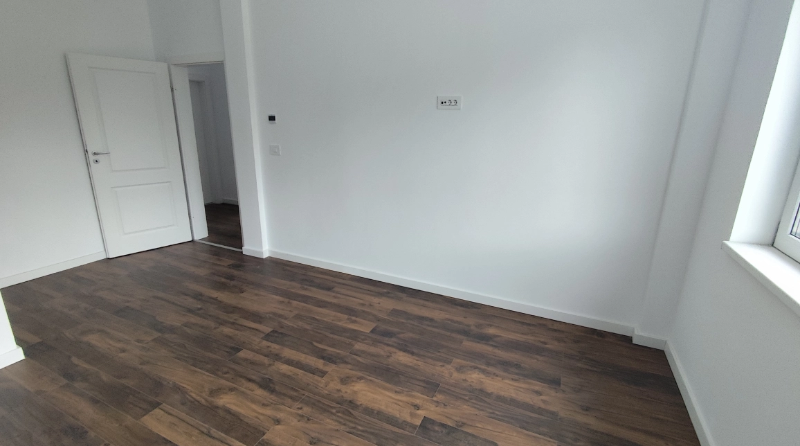 Oferta Miroslava casa 170 mp, 4 camere, de vanzare,  1,3km de la Family Market imagine 21