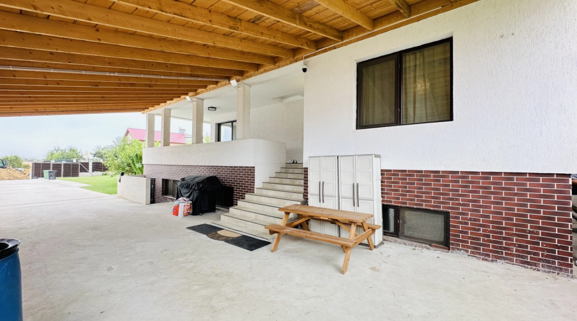 Oferta 5 camere, 236 mp, de vanzare casa in zona Ovidiu,  oras Ovidiu imagine 40