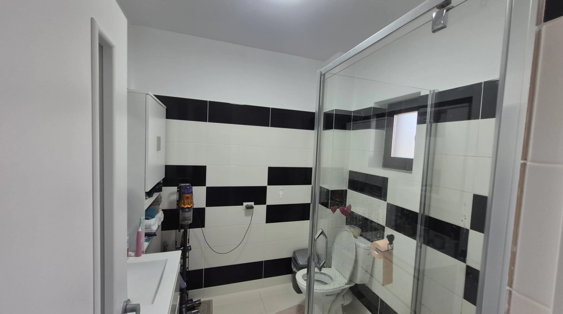 Oferta De vanzare casa, 5 camere, 110 mp, Miroslava,  Transanapet imagine 18