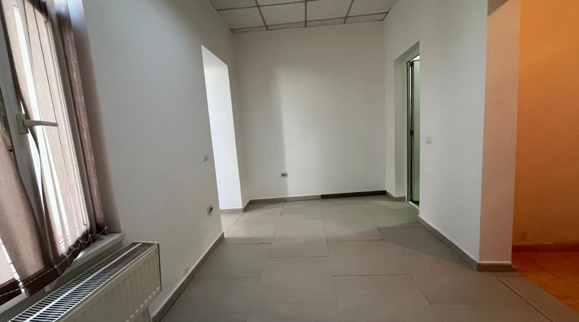 Oferta Spatiu comercial de inchiriat Centru Registrul Comertului  65mp  imagine 6