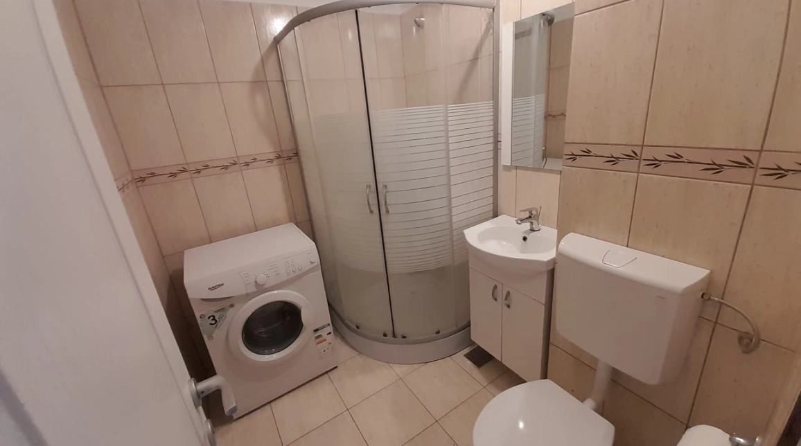 Oferta Alexandru cel Bun apartament 54 mp, 2 camere, decomandat, de inchiriat,  Piata Voievozilor imagine 6