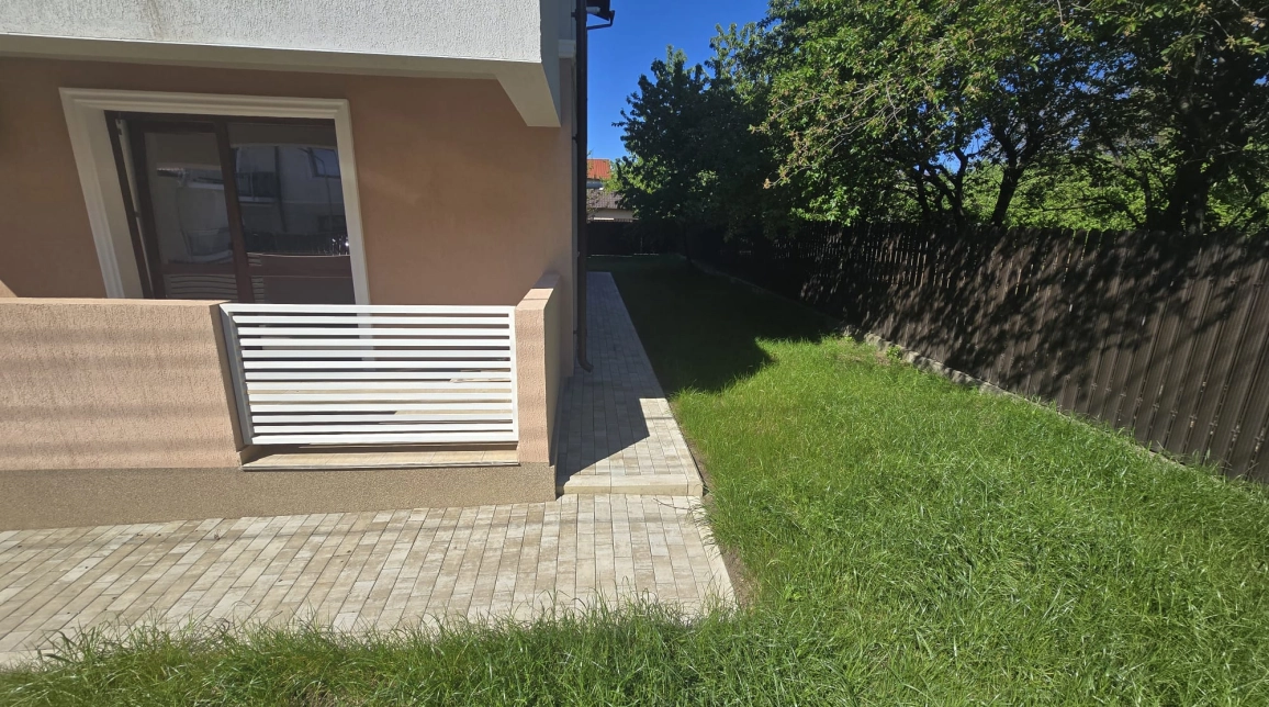 Oferta De vanzare apartament nou, 3 camere, decomandat, 77 mp, Pacurari,   Popas Pacurari-apartament cu gradina imagine 1