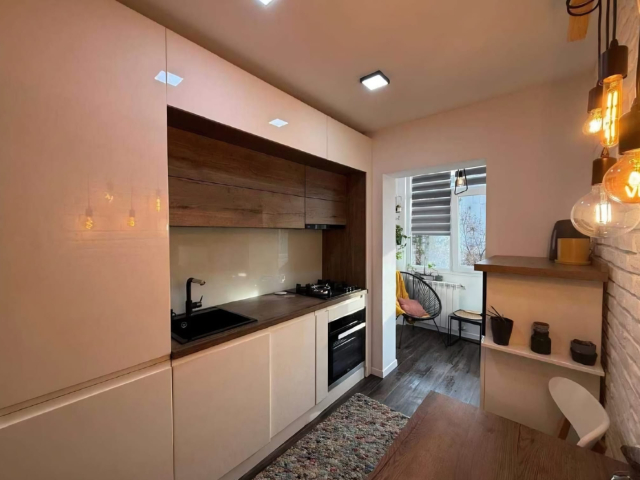 2 camere,  decomandat,  48 mp, de vanzare apartament in zona Dacia,   162243