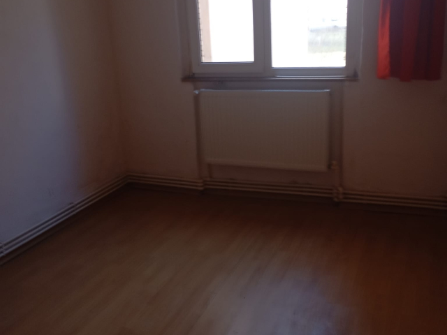 Darmanesti apartament  38 mp, 2 camere,  semidecomandat, de vanzare,   162989