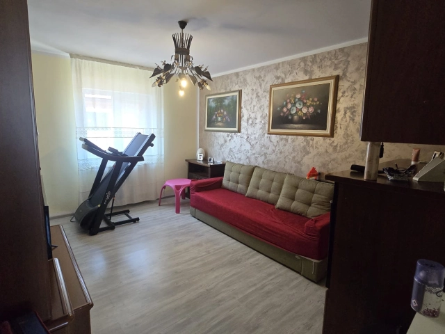 Apartament 5 camere - Breazu