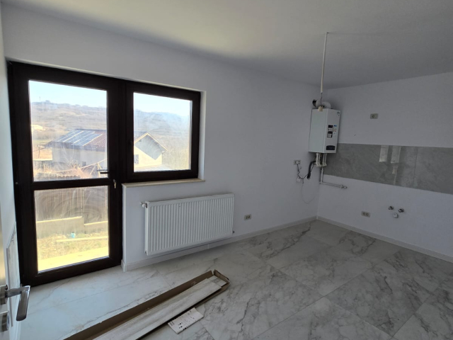 Casa, 3 camere, 90mp, Miroslava, de vanzare,  (2 km de Family Market) 147641