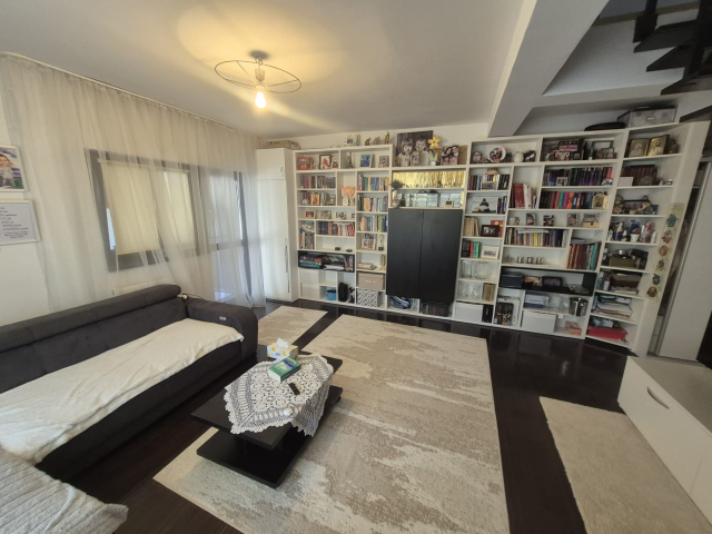 3 camere,  100mp, de vanzare vila in zona CUG,  (Pepinierei) 163153