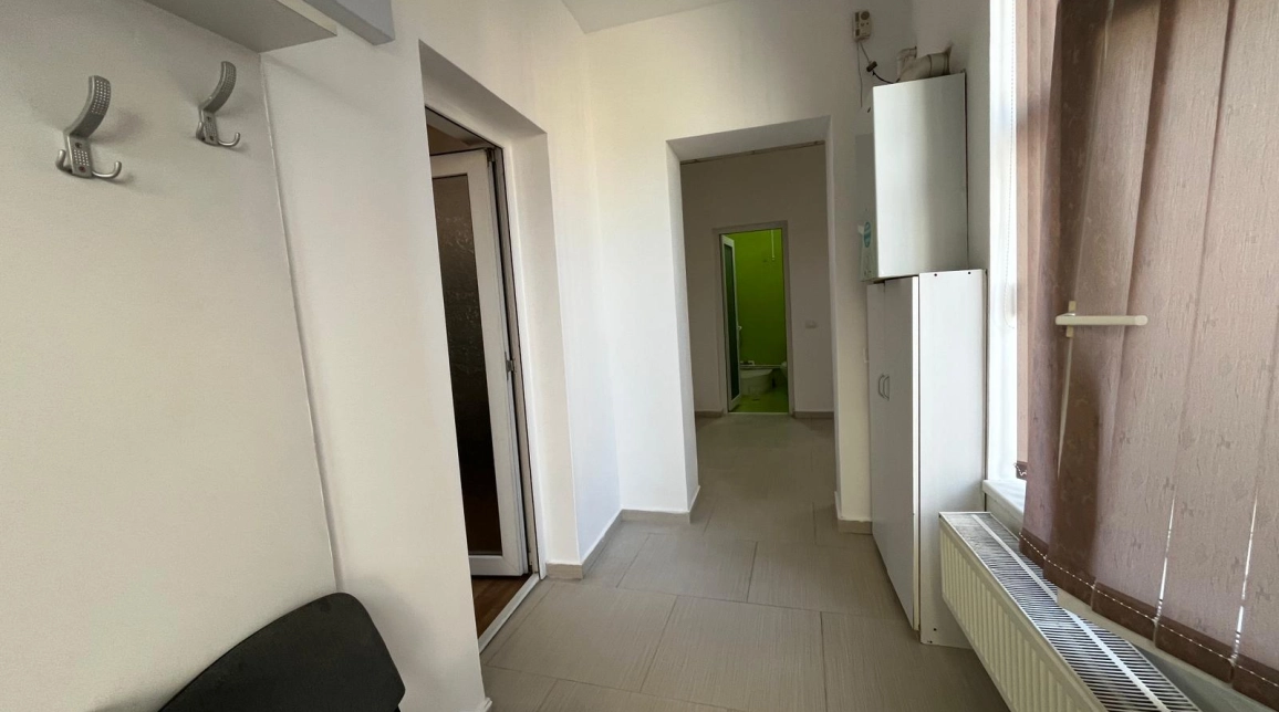 Oferta Spatiu comercial de inchiriat Centru Registrul Comertului  65mp  imagine 5