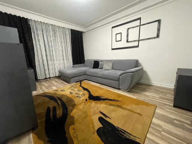 3 camere,  decomandat,  65 mp, de inchiriat apartament in zona Podu Ros,  (National Office Center) 161328